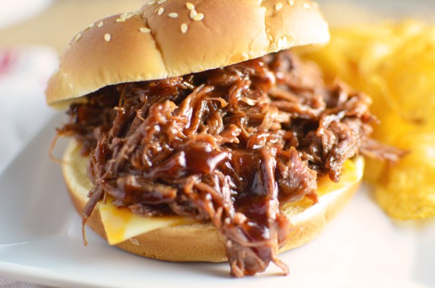 3-Ingredient-BBQ-Beef-Sandwiches-close
